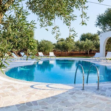 L'Ulivo Bed And Breakfast Savelletri Kültér fotó