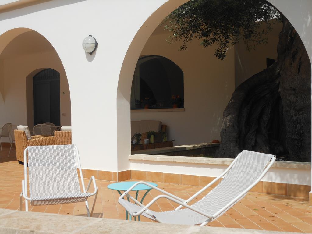L'Ulivo Bed And Breakfast Savelletri Kültér fotó